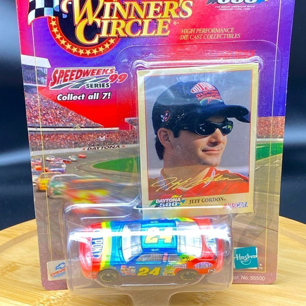 COPY - 1999 1:64 scale Jeff Gordon Winners Circle car w/card from the Daytona 5…